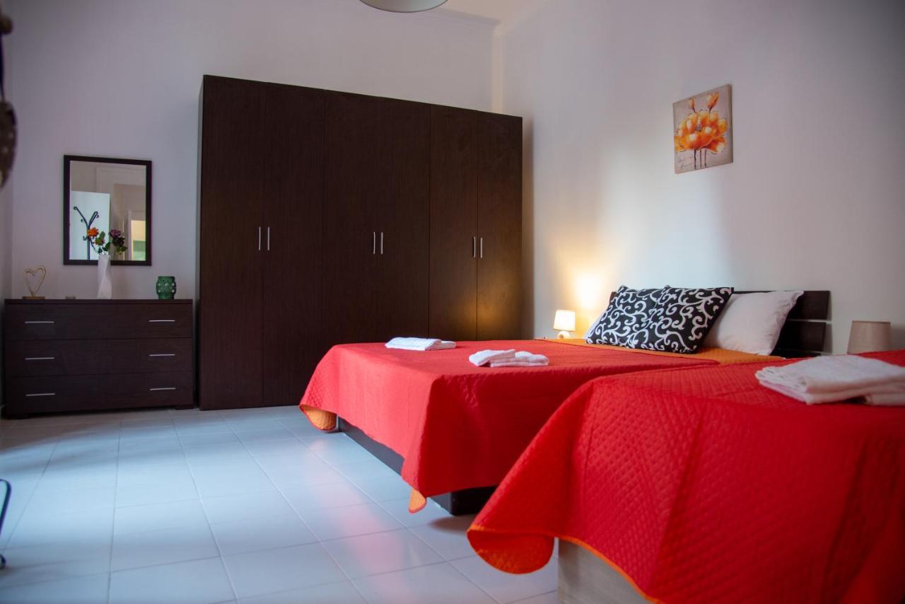 Apartamento Domus Anticaglia By Domusextra Nápoles Exterior foto