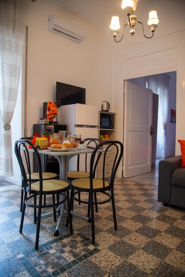 Apartamento Domus Anticaglia By Domusextra Nápoles Exterior foto
